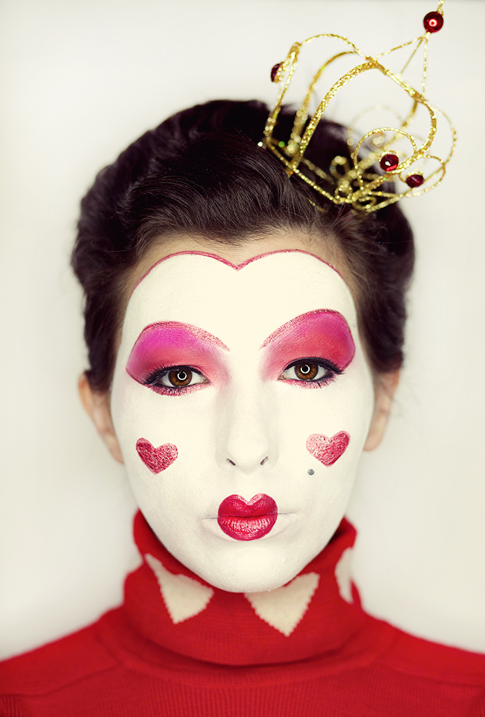queen-of-hearts-costume-makeup-keiko-lynn