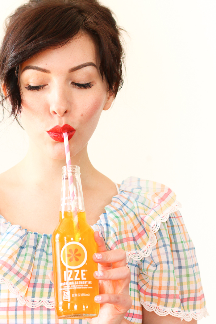 IZZE tips for cleaning out your closet