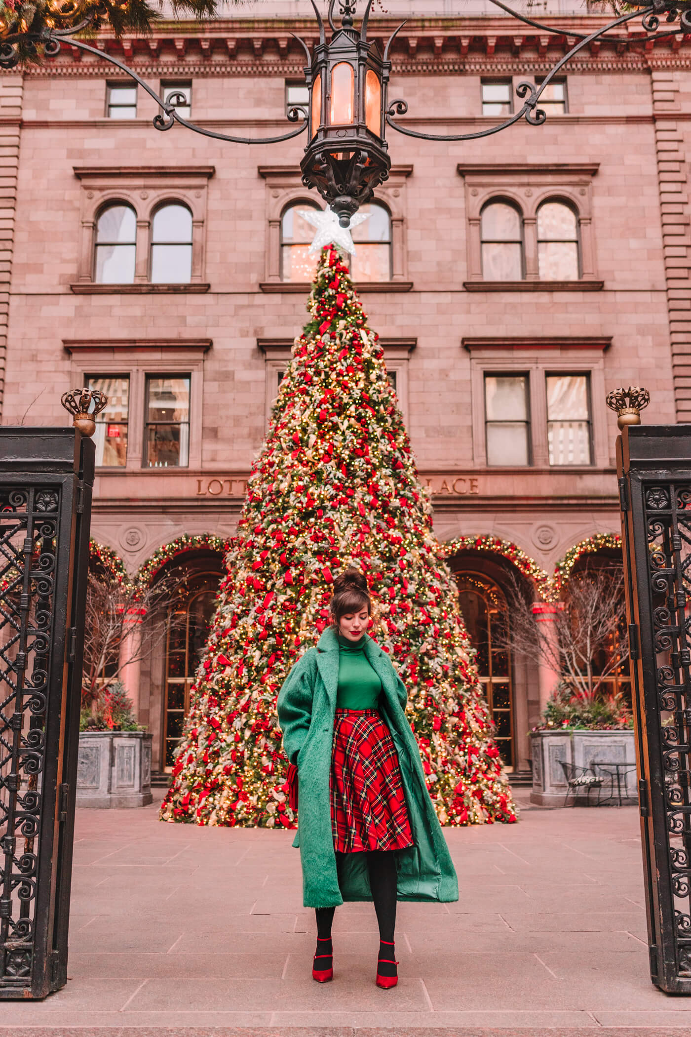 Rockin' Around the Christmas Tree | Keiko Lynn | Lifestyle Blog