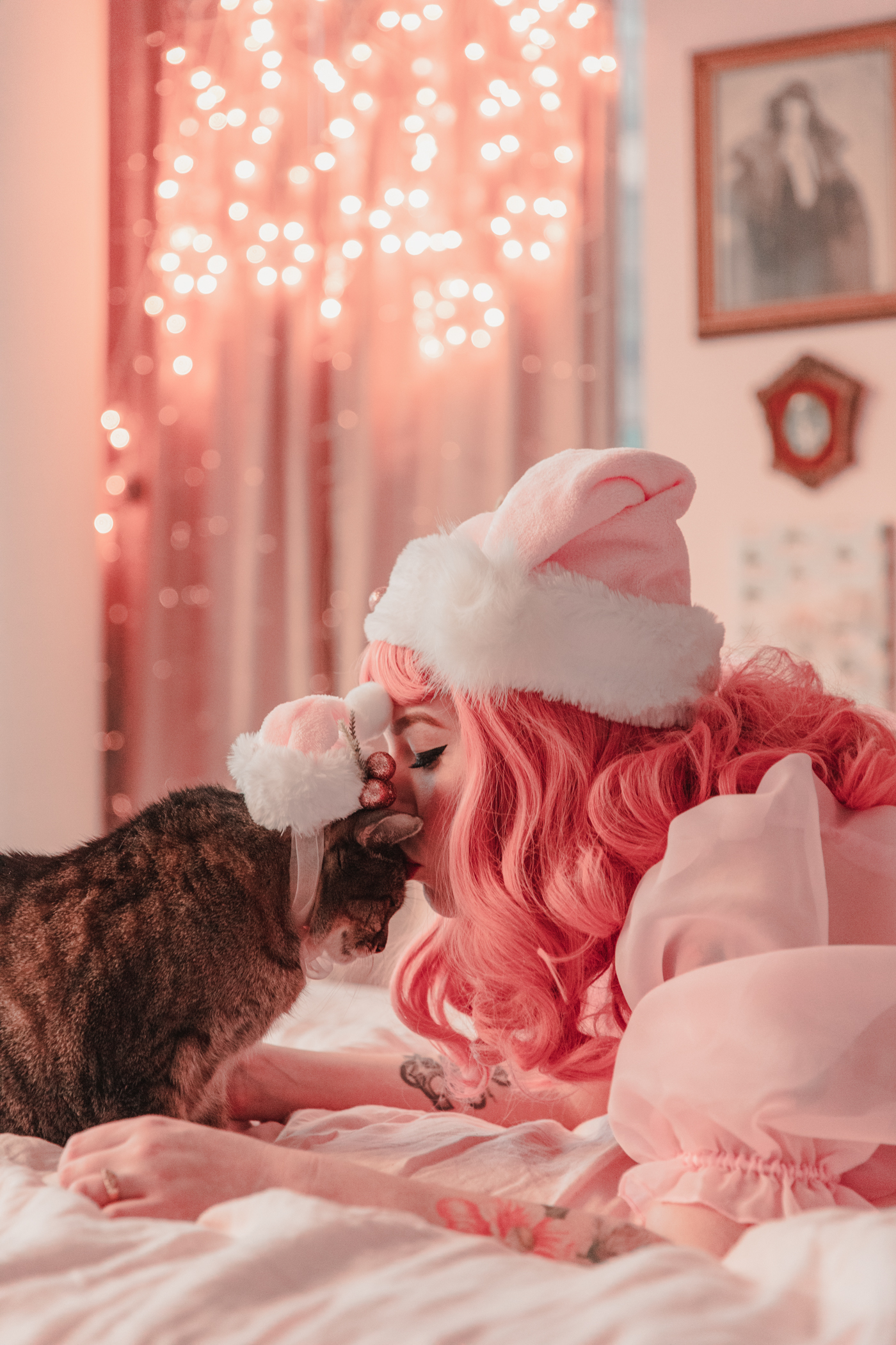 DIY Pink Santa hat Tutorial